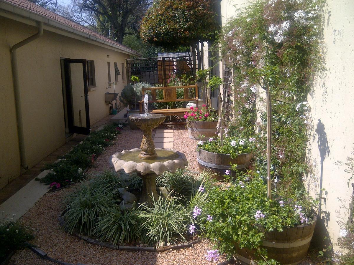 A Hundred Thousand Welcomes B&B Sandton Dış mekan fotoğraf
